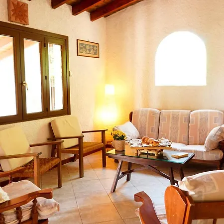 Sole Di Chia - Premium Villa