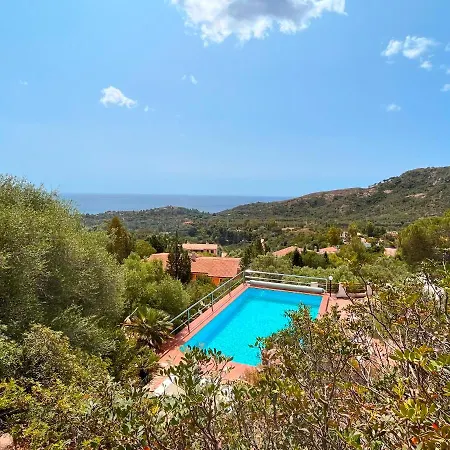 Sole Di Chia - Premium Villa